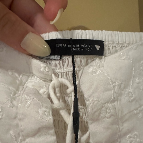 Zara White Embellished Tie Front Camisole - Picture 4 of 6